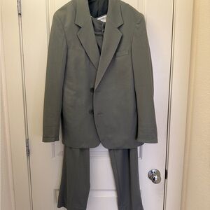 Uniqlo Sage Green Women's Suit